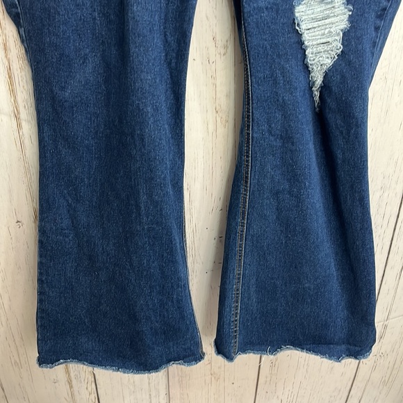 Mark Distressed Wide leg Hi Waist Crop Jeans Floral Decoration Size 20 - Picture 4 of 12